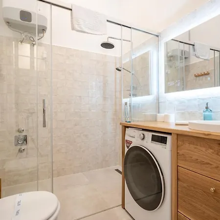 Sunset Treasure 3-bdr