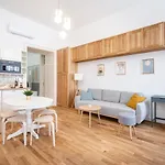 Sunset Treasure 3-bdr Appartamento Budapest