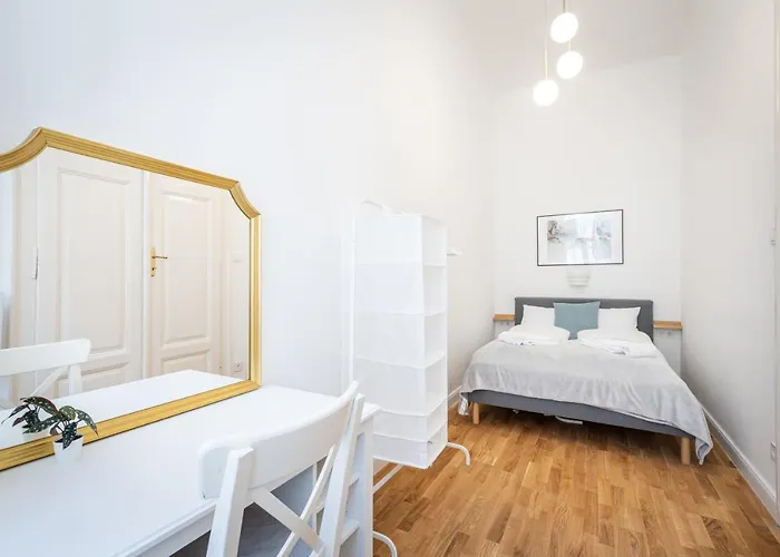 Sunset Treasure 3-bdr * Budapest