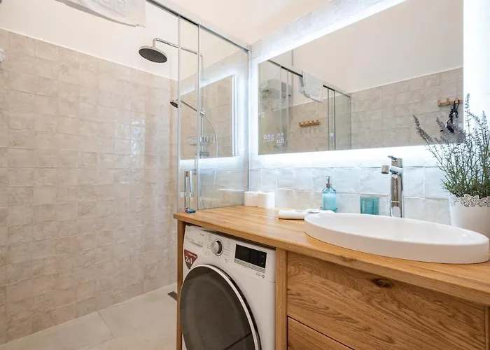 Sunset Treasure 3-bdr Lejlighed *